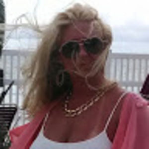 Meet your Posher, Robin